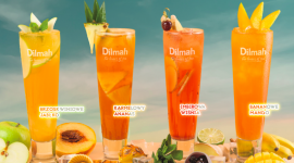 Dilmah: Rusza kolejna odsłona akcji Dni Herbaty Zakupy, LIFESTYLE - Zbliżające się ciepłe dni oznaczają dla wielu restauratorów chęć dopasowania menu do oczekiwań klientów. Pomóc w tym mogą marki Dilmah i Fabbri, które po raz kolejny organizują sezonową akcję pod nazwą Dni Herbaty. Oferta kierowana jest do wszystkich lokali gastronomicznych.