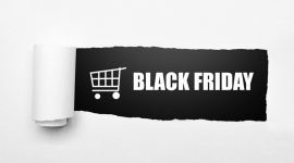 Prawda o Black Friday - czy rzeczywiście się opłaca? Zakupy, LIFESTYLE - Amerykańskie święto zakupów, czyli Black Friday, już za chwilę. Czy Polacy tak samo, jak konsumenci w USA, popadają w zakupowy szał? W jakim stopniu Czarny Piątek to tylko chwytliwy zabieg sklepów i producentów, a w jakim rzeczywista okazja do upolowania tańszych produktów?